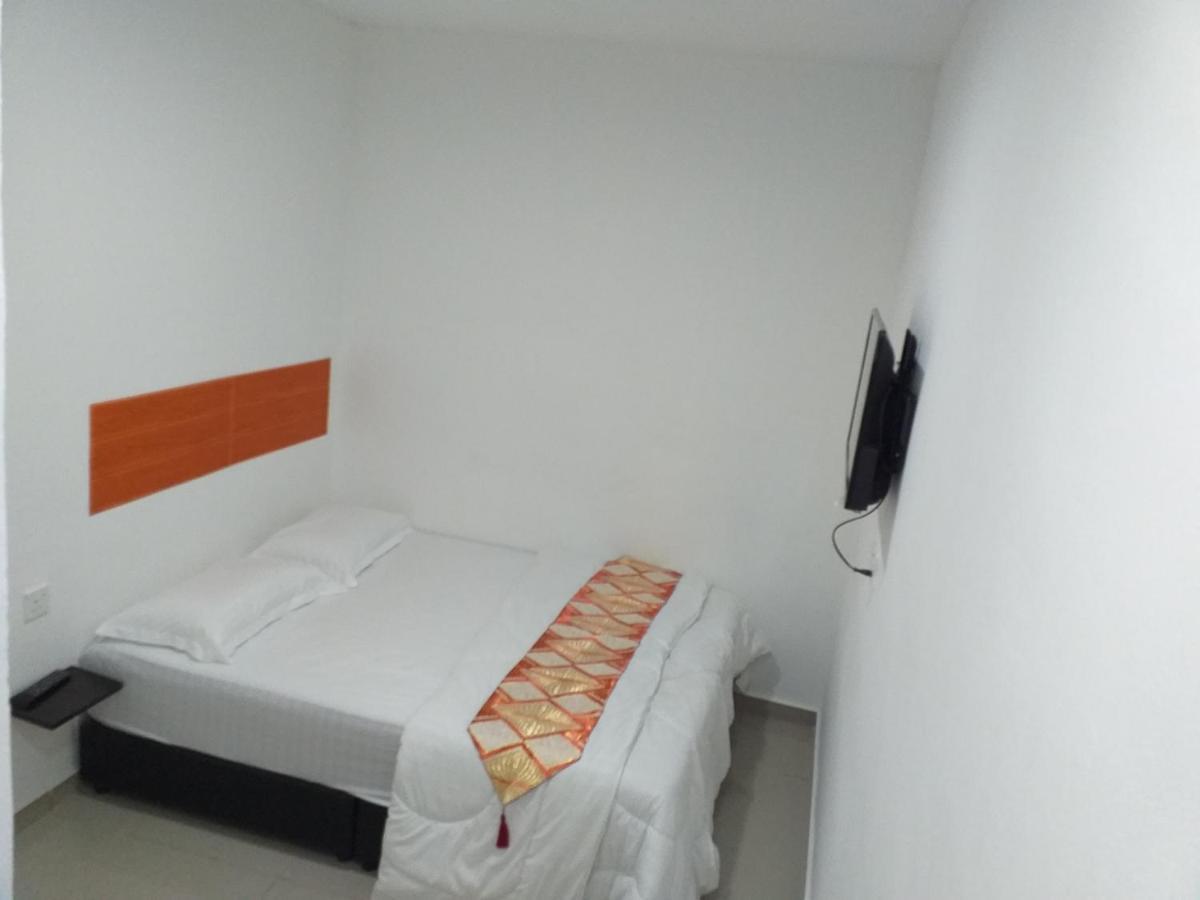 Orange Villa Hotel Near Palm Mall Seremban Dış mekan fotoğraf